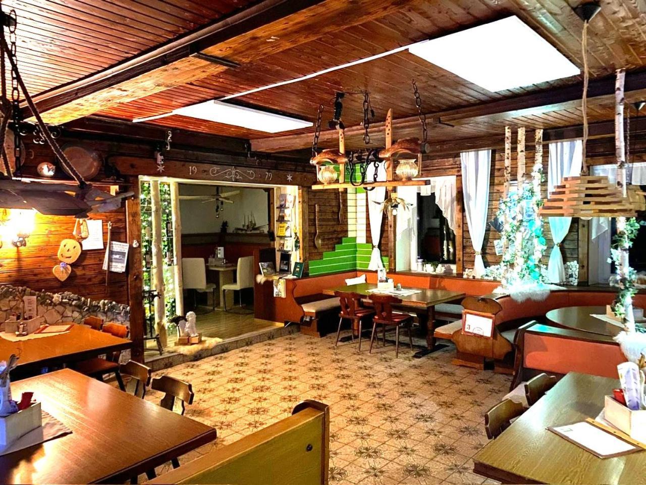 Gasthof Woelger Admont Εξωτερικό φωτογραφία